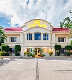 Pueblo Dorado Surf Hotel