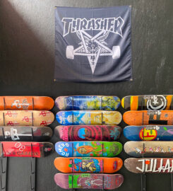 Blackline Skateboard Shop